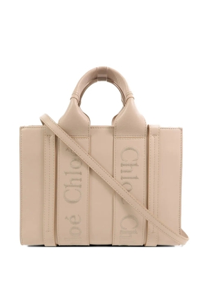 Chloé Pre-Owned Woody leather tote bag - Neutrals
