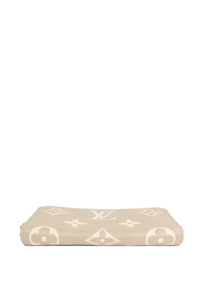Louis Vuitton Pre-Owned Monogram Empreinte Zippy wallet - Neutrals