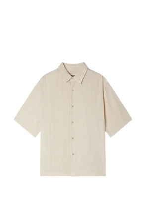 SANDRO crinkled-effect shirt with shark collar - Neutrals