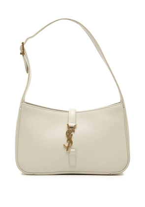 Saint Laurent Pre-Owned 2023 Smooth Calfskin Le 5 a 7 shoulder bag - White