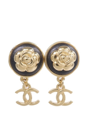 CHANEL Pre-Owned Camellia drop-charm earrings - Gold