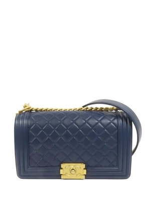 CHANEL Pre-Owned Boy 25 quilted cross body bag - Blue