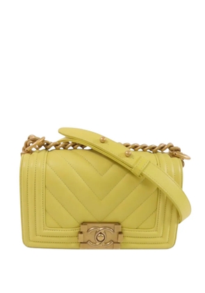 CHANEL Pre-Owned Boy Chanel chain-strap shoulder bag - Yellow