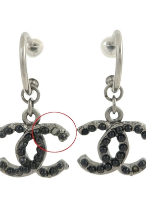 CHANEL Pre-Owned CC drop earrings - Silver