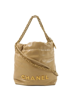 CHANEL Pre-Owned 22 diamond-quilted shoulder bag - Neutrals