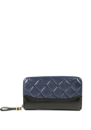 CHANEL Pre-Owned Gabrielle quilted wallet - Blue