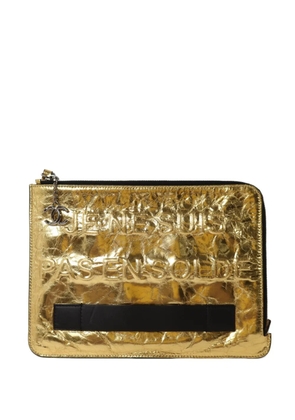 CHANEL Pre-Owned CC Feministe clutch bag - Gold