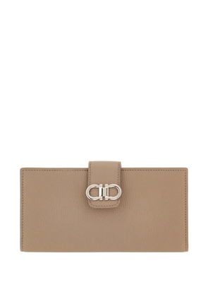 Ferragamo Double Gancini Continental wallet - Neutrals