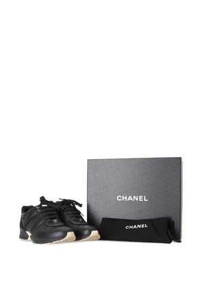CHANEL Pre-Owned CC low-top sneakers - Black