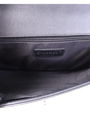 CHANEL Pre-Owned Boy quilted cross body bag - Black