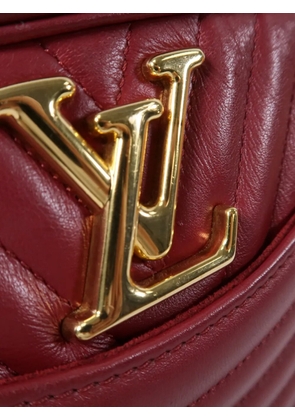 Louis Vuitton Pre-Owned GHW New Wave chain-strap shoulder bag - Red