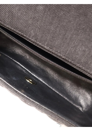 CHANEL Pre-Owned turn-lock-fastening shoulder bag - Black