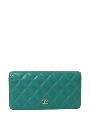 CHANEL Pre-Owned CC Classic Flap wallet - Blue
