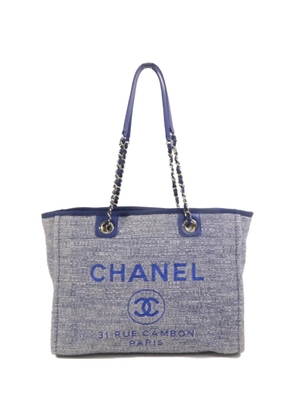 CHANEL Pre-Owned MM Deauville CC shoulder bag - Blue