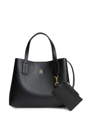 Tommy Hilfiger logo-plaque shoulder bag - Black
