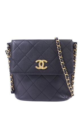CHANEL Pre-Owned CC diamond-quilted shoulder bag - Black