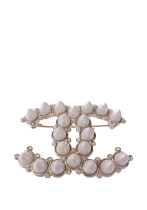 CHANEL Pre-Owned CC spike brooch - Gold