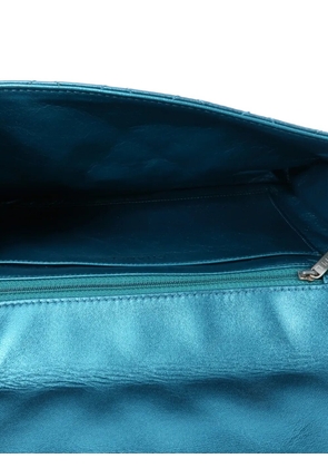 CHANEL Pre-Owned medium 2.55 Reissue diamond-quilted lambskin shoulder bag - Blue