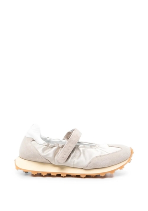 RUN OF Bambola touch-strap suede-panel sneakers - Neutrals