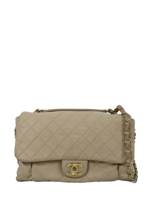 CHANEL Pre-Owned CC turn-lock tote bag - Neutrals