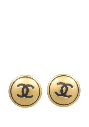 CHANEL Pre-Owned CC clip-on earrings - Gold