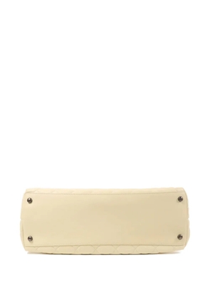 CHANEL Pre-Owned Quilted CC turn-lock shoulder bag - Neutrals