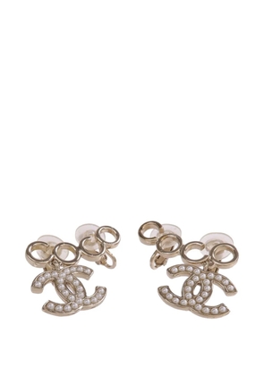 CHANEL Pre-Owned CC Coco clip-on earrings - Gold