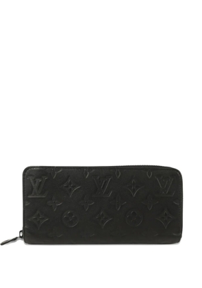Louis Vuitton Pre-Owned Monogram Shadow debossed-pattern wallet - Black