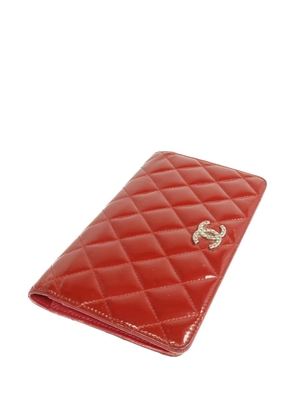CHANEL Pre-Owned CC quilted wallet - Red