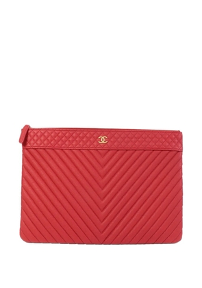 CHANEL Pre-Owned large O Case quilted clutch bag - Red