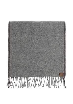 Eleventy fringed logo-patch scarf - Grey