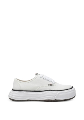 Maison MIHARA YASUHIRO sculpted-sole low-top sneakers - White