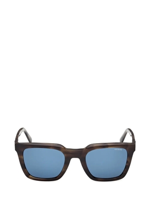GUESS EYEWEAR tortoiseshell-effect square-frame sunglasses - Brown