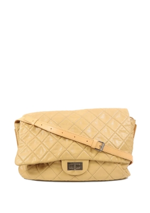 CHANEL Pre-Owned quilted CC turn-lock shoulder bag - Neutrals