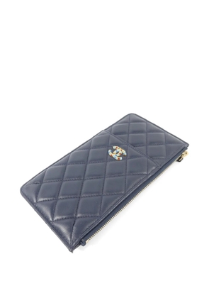 CHANEL Pre-Owned CC diamond-quilted phone pouch - Blue