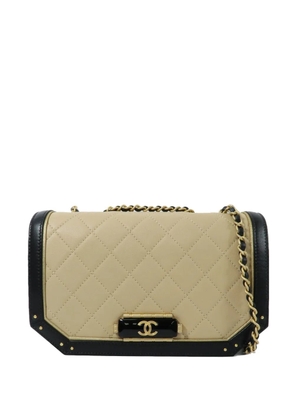 CHANEL Pre-Owned CC turn-lock shoulder bag - Neutrals