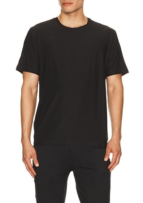 Vuori Strato Tech Tee in Black - Black. Size XXL/2X (also in S, M, L, XL/1X).