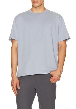 Vuori Heavyweight Relaxed Tee in Blue Dusk - Blue. Size XL/1X (also in S, M, L).