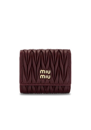 Miu Miu Wallet in Bordeaux - Burgundy. Size all.