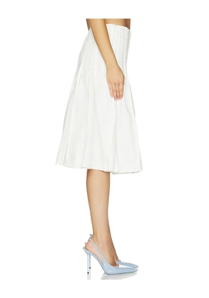 Markgong Pleated Midi Skirt in White. Size 34/2. Also in 36/4, 38/6, 40/8, 42/10.