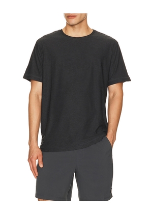 Vuori Strato Tech Tee in Grey. Size S. Also in M, L, XL/1X, XXL/2X.