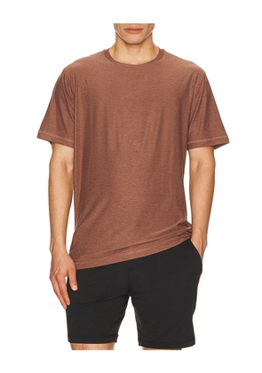 Vuori Strato Tech Tee in Red. Size S. Also in M, L, XL/1X, XXL/2X.