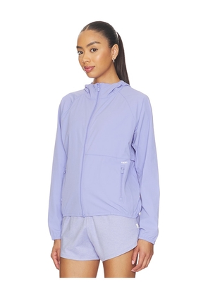Vuori Women's Renew Trainer Shell in Purple. Size XS. Also in S, M, L, XL.
