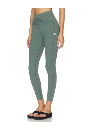 Vuori Daily Legging in Green. Size XS. Also in S, M, L, XL.