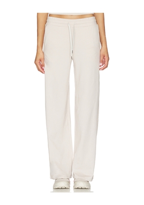 Vuori Halo Essential Wide Leg Pants in Beige. Size XS. Also in S, M, L, XL.