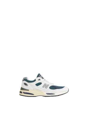 U991 Sneakers