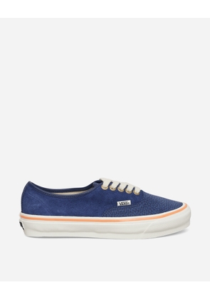 Authentic 44 Siped Vibram Amphibian Sneakers Deep Indigo