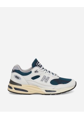 Made in UK 991v2 Sneakers Grey / Balsam / Total Eclipse