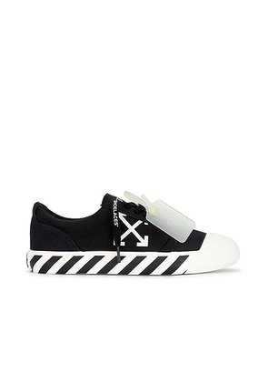 OFF-WHITE Vulcanized Undercut Sneaker in Black & White - Black. Size 46 (also in 41, 42, 43, 44, 45).