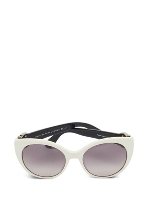 Marc Jacobs Vintage cat-eye sunglasses - White